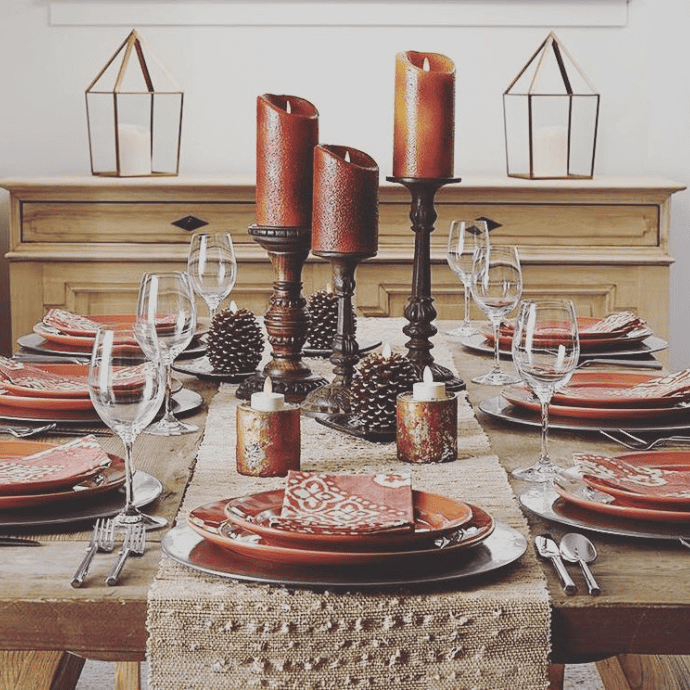 Fall candle decorating ideas for a tablescape