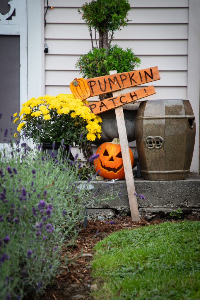 pumpkin patch halloween yard stake for garden decor