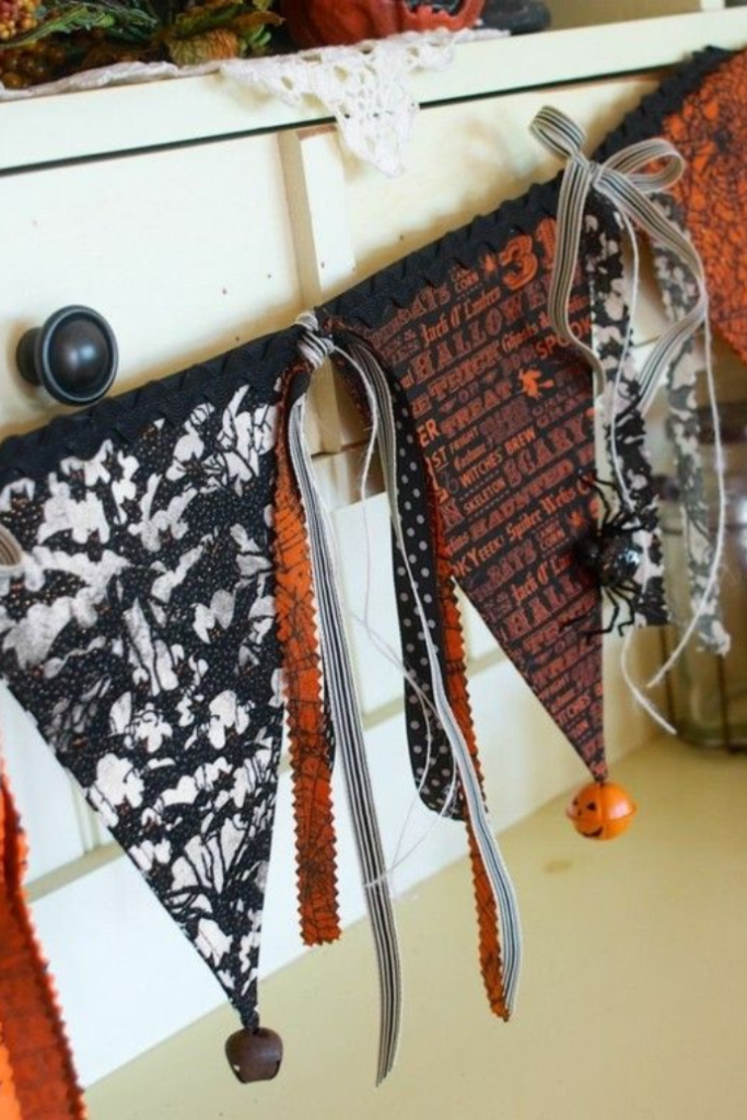 farmhouse halloween garland, bunting